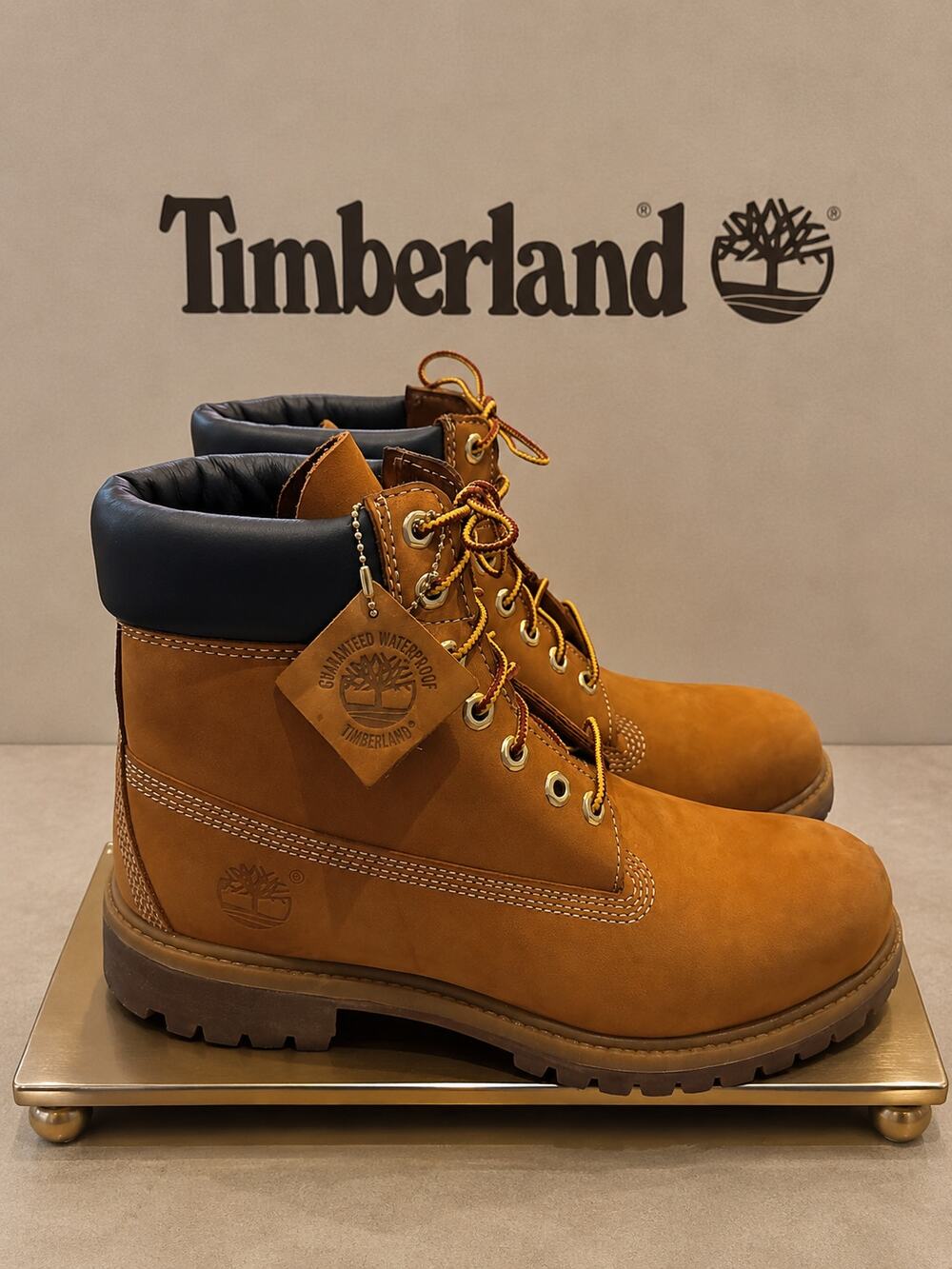 NIB Timberland Premium 6-Inch Waterproof Boots Wheat Nubuck Men’s 8.5